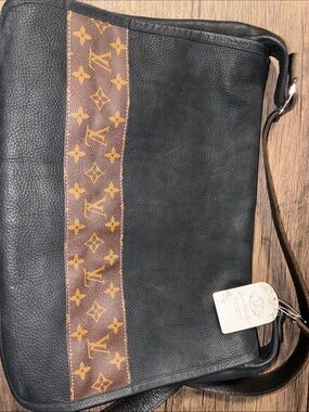 Louie Vuitton  real authentic stripe across only Black Leather Crossbody Bag